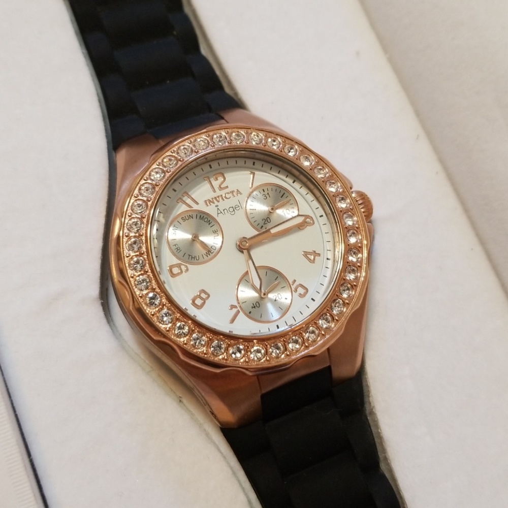 INVICTA ANGEL WATCH